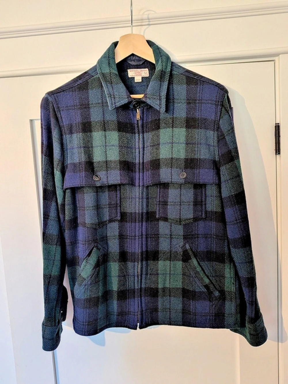 J Crew Wallace & Barnes Shirt Jacket Men's Plaid Size Medium
